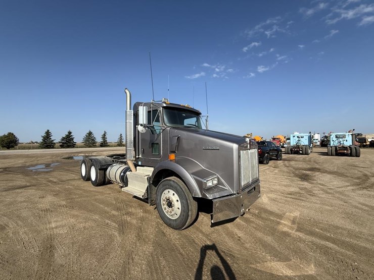 kenworth-t800-image-7