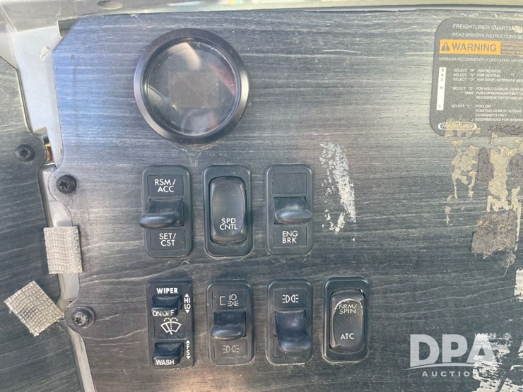 2007-freightliner-columbia-liquid-nurse-truck-(jn3025,-unit-1852)-image-54