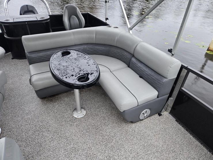 #1225-•-montego-bay-8522-pontoon-boat-image-12