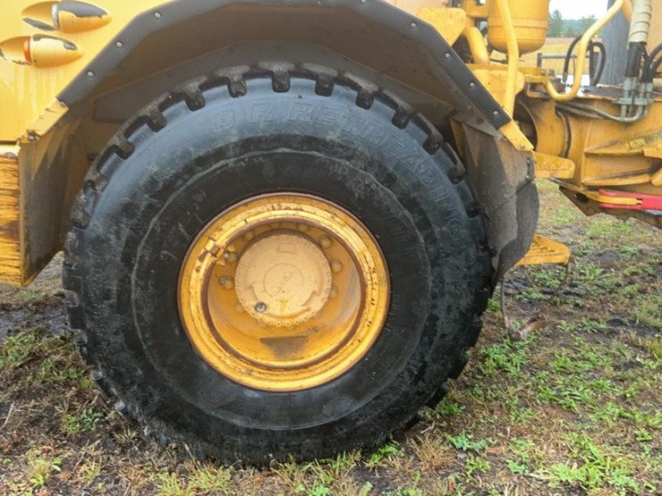 2006-volvo-a25d-image-19