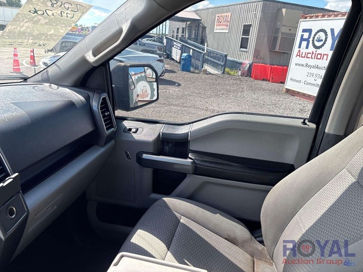 2018-ford-f150-image-16
