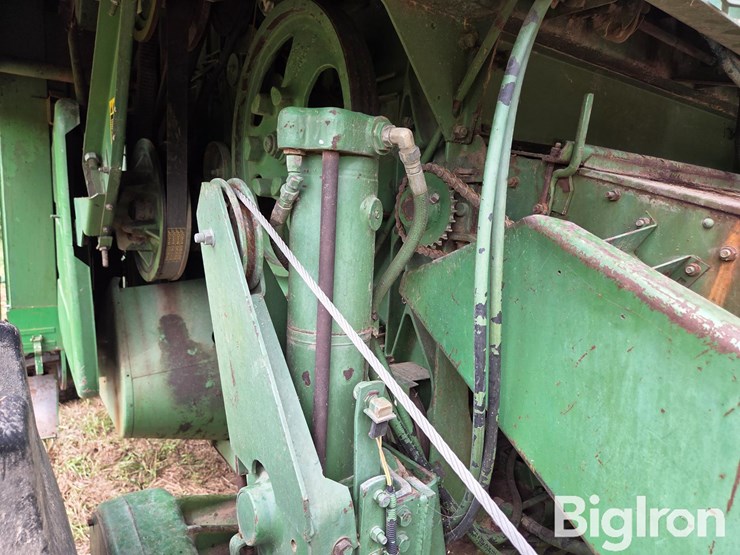 1980-john-deere-6620-image-17