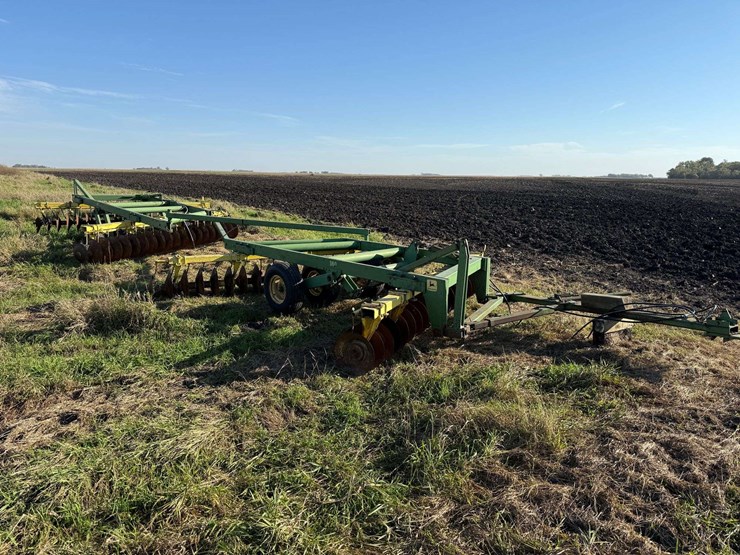 john-deere-360-image-2