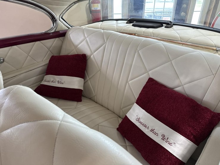 #1388-•-1953-buick-riviera-custom-car-"sweeter-than-wine"-image-33
