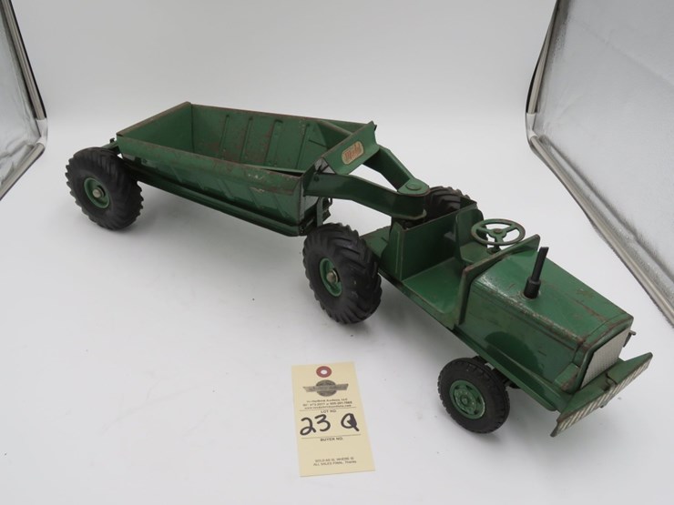 1950's-doepke-model-toys-bottom-dump-toy-earth-mover-image-3