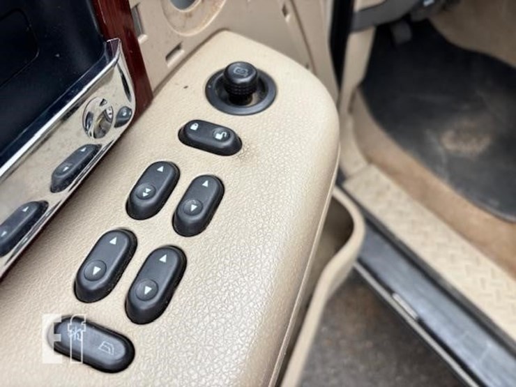 2007-ford-f150-lariat-image-14