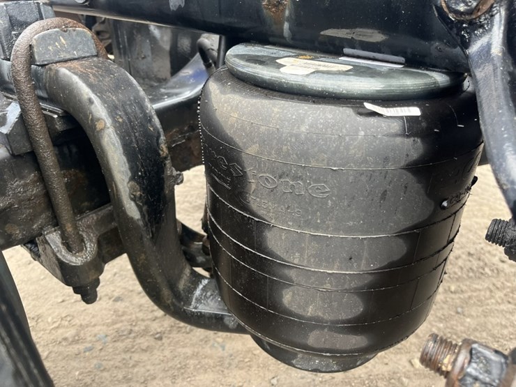 2020-kenworth-t680-image-90