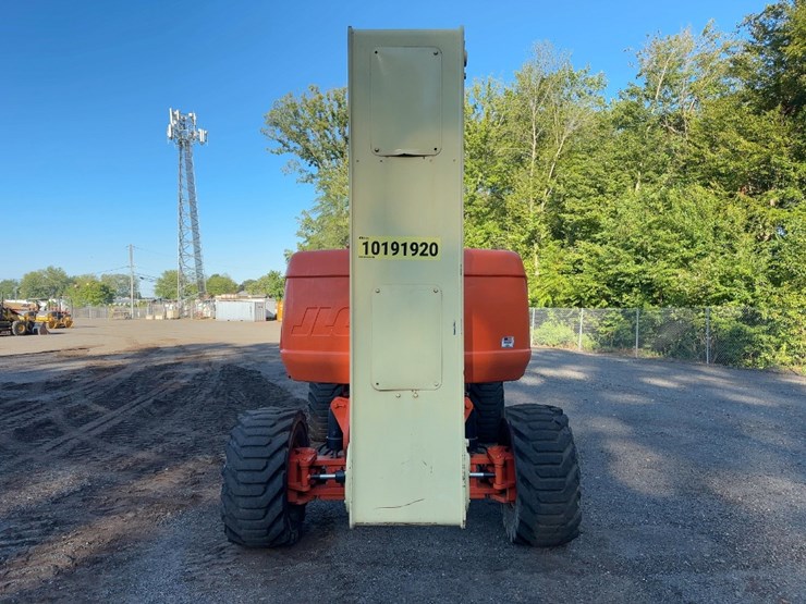 2013-jlg-800aj-image-4
