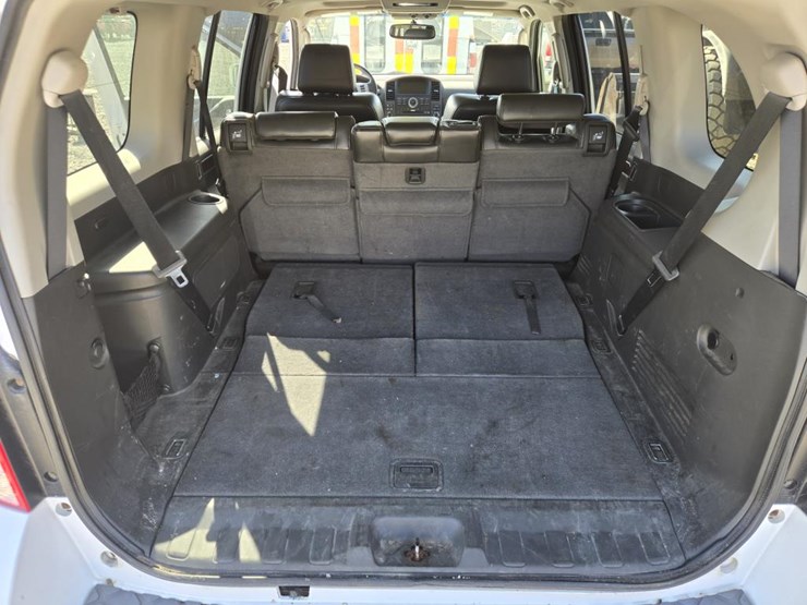 2009-nissan-pathfinder-le-image-37