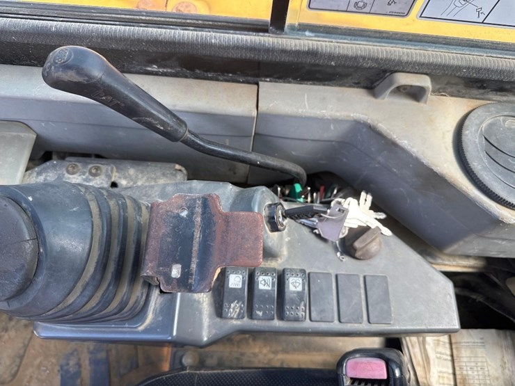 2014-caterpillar-303.5e-cr-image-33
