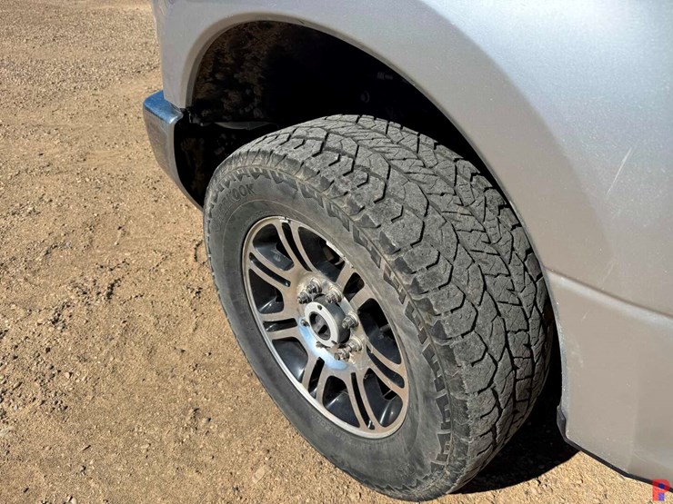2018-ford-f350-image-12