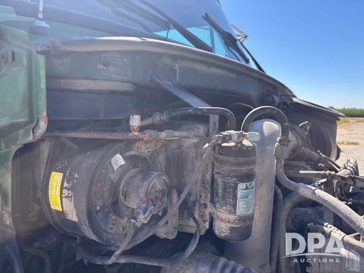 2004-sterling-day-cab-truck-(gp11427,-unit-31350)-image-62