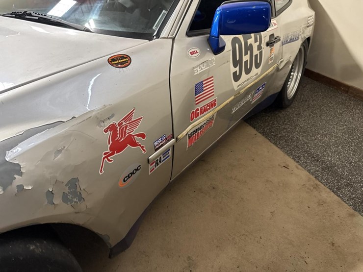 #1383-•-1984-porsche-944-rally-car-image-6