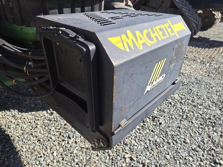 2003-john-deere-6615-image-12