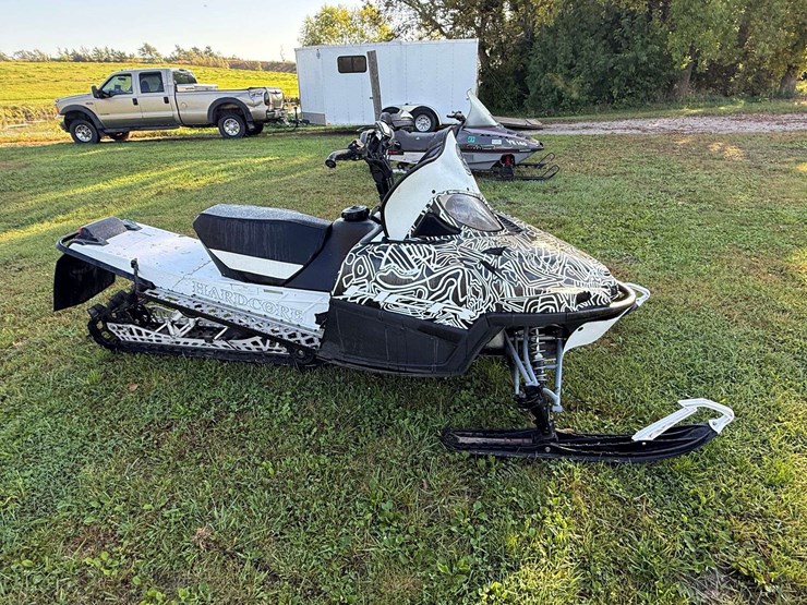 2010-arctic-cat-hrc-hardcore,-3,927-miles,-low-beam-headlights-do-not-work-and-has-a-code-for-exhaus-image-3