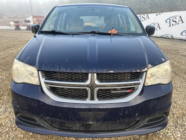 2014-dodge-grand-caravan-image-8