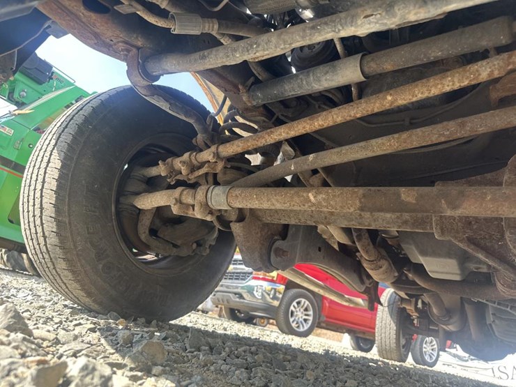 2010-ford-f250-image-40