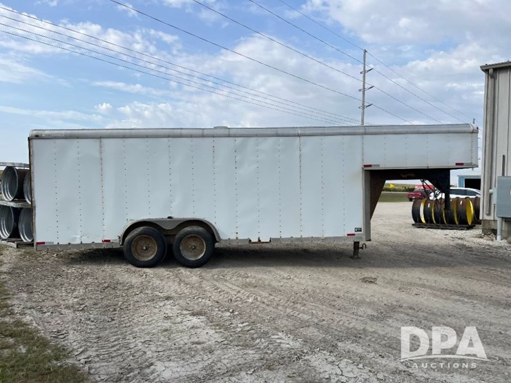 2006-doolittle-gooseneck-enclosed-trailer-(jn3074)-image-7