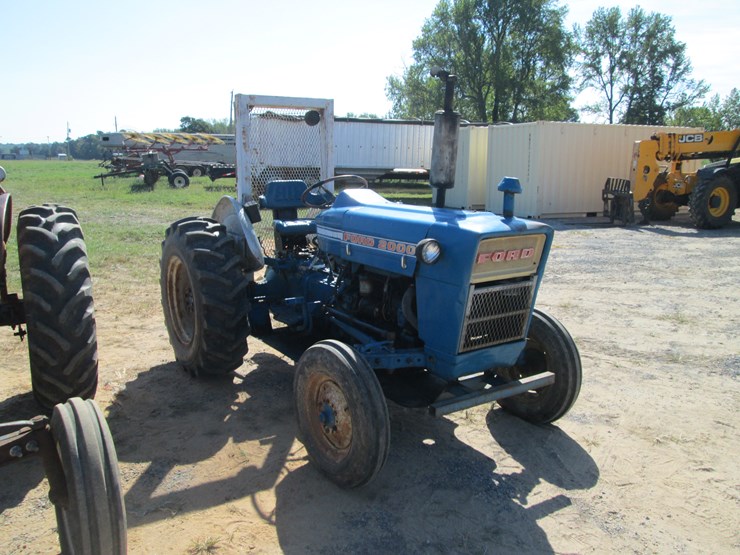 ford-2000-image-2