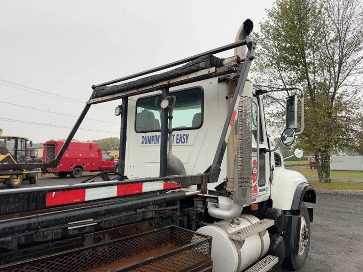 2003-mack-granite-cv713-image-12