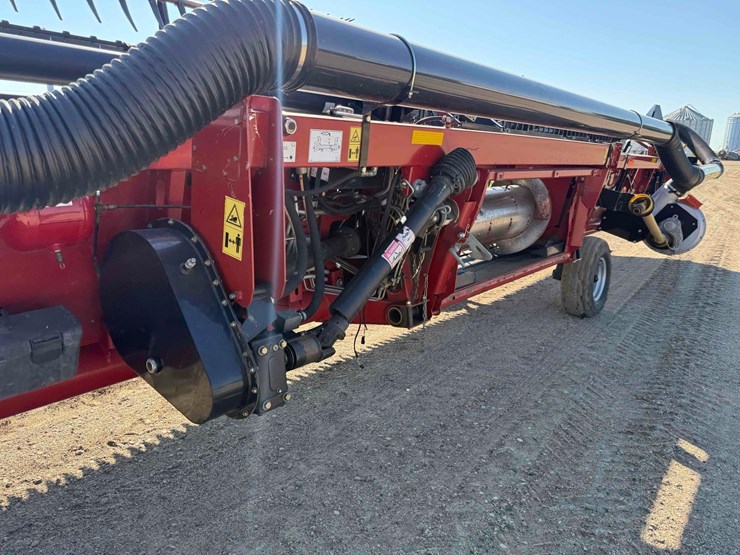 2015-case-ih-2015-image-14