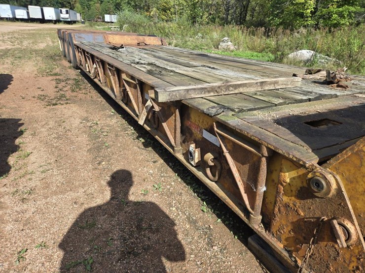 #1767-•-43’-lowboy-semi-trailer-image-10