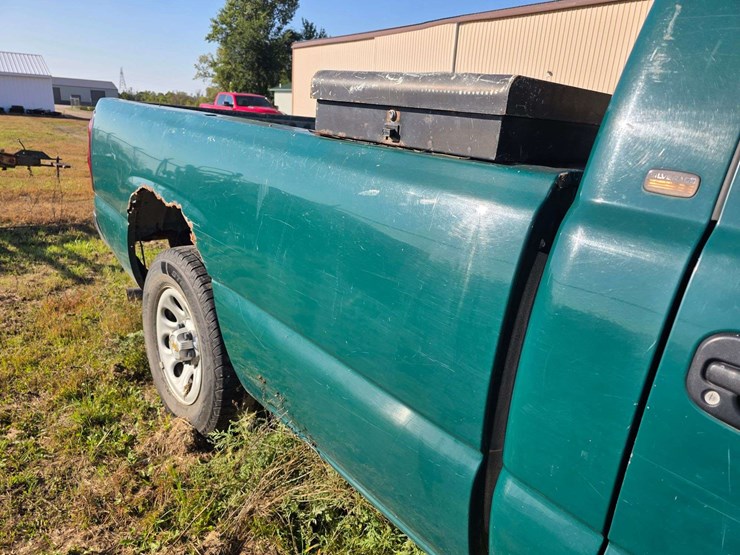 2005-chevrolet-1500-image-5
