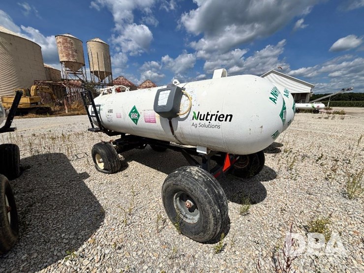 double-nh3-nurse-tanks-(gp11432,-unit-31556,-tank-w101)-image-12