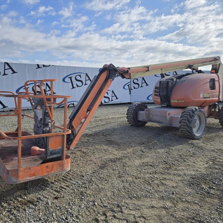 2015 JLG 600AJ