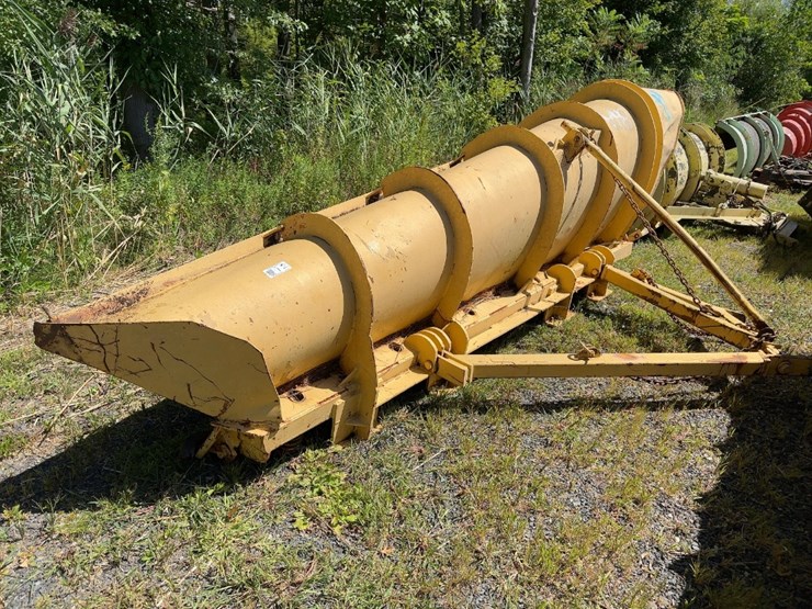 12'-snow-plow-with-boce-image-2