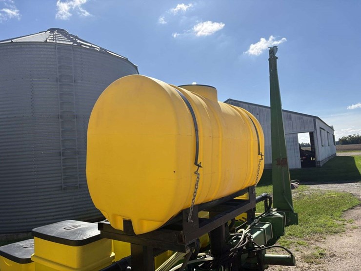 john-deere-7200-image-13
