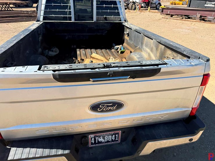 2018-ford-f350-image-10