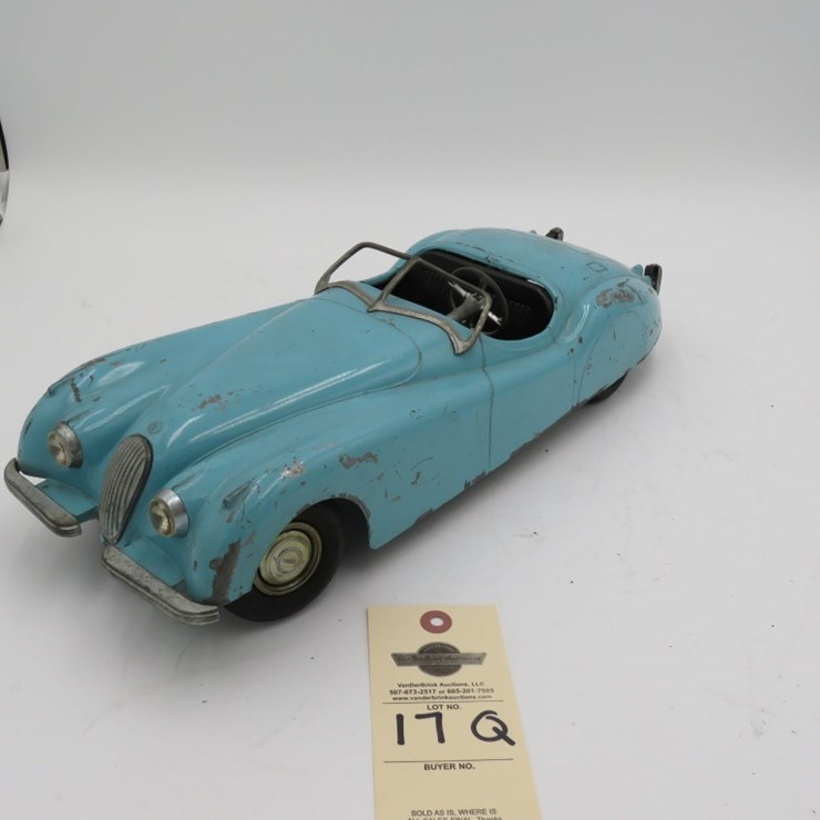 1950's Doepke Model Toys Jaguar XK120 Car