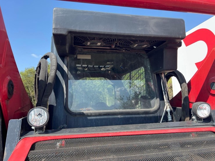 2017-takeuchi-ts50v-image-18