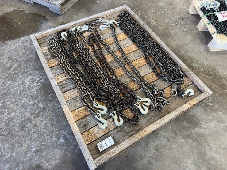 quantity-of-3/8"-chains-with-hooks-image-1