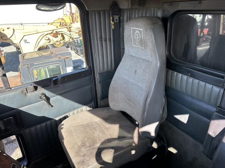 2000-kenworth-t800-image-72