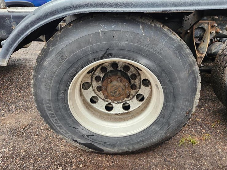 2011-international-prostar-image-58