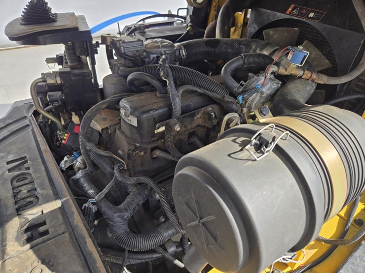 hyundai-25lc-7m-image-36