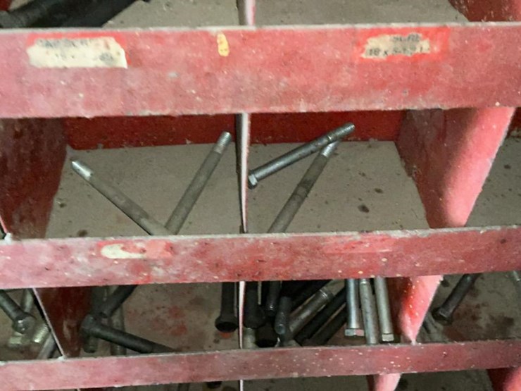 #120-•-coarse-thread-bolts-rack-and-contents-image-63
