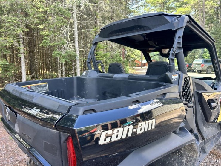 #1401-•-2023-can-am-1000r-commander-xt-image-22