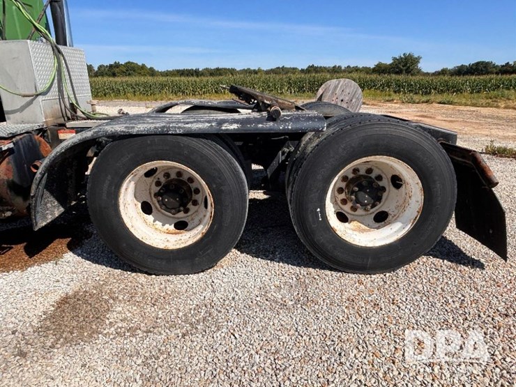 2004-sterling-day-cab-truck-(gp11427,-unit-31350)-image-30