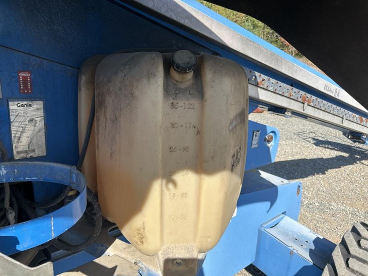 2003-genie-s60-image-48