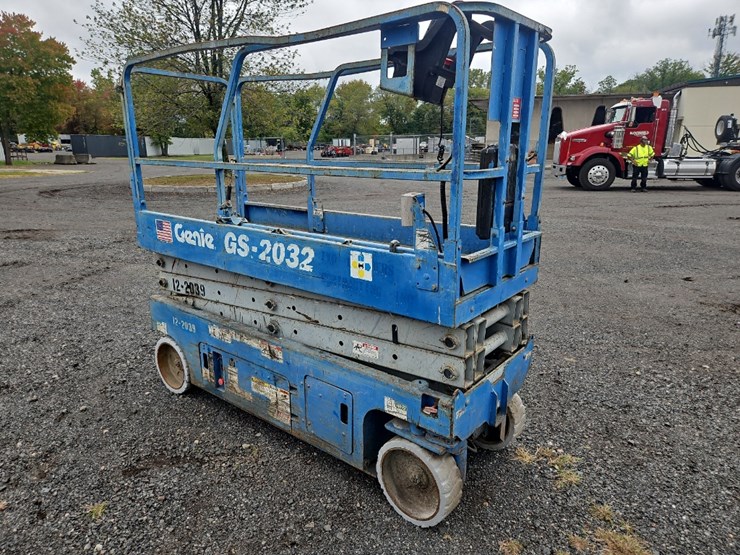 2005-genie-gs2032-image-3
