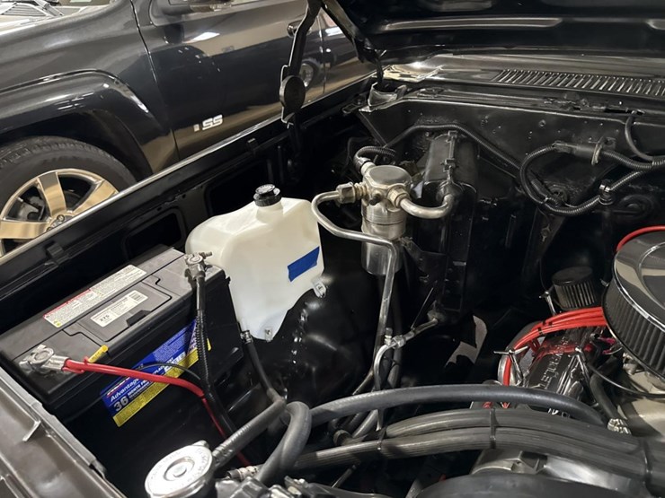 1985-chevrolet-c10-image-31