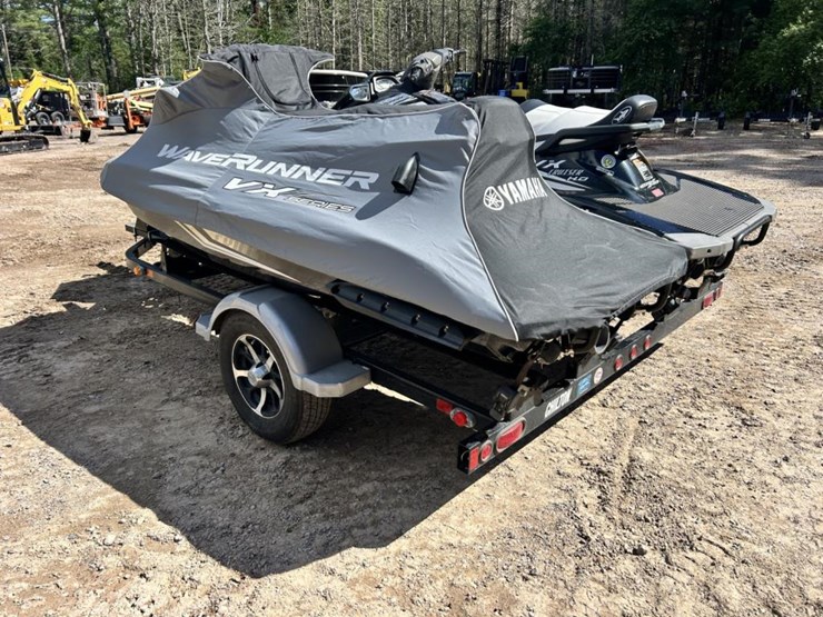 #1405-•-2016-yamaha-vx-cruiser-h.o.-jet-skis-w/-trailer-image-3