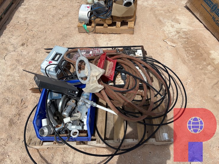 (2)-2’-x-1.5’-x-3’-flammable-storage-cabinets-&-(2)-pallets-of-misc.-electric-components,-degreaser,-air-hose,-etc-image-3