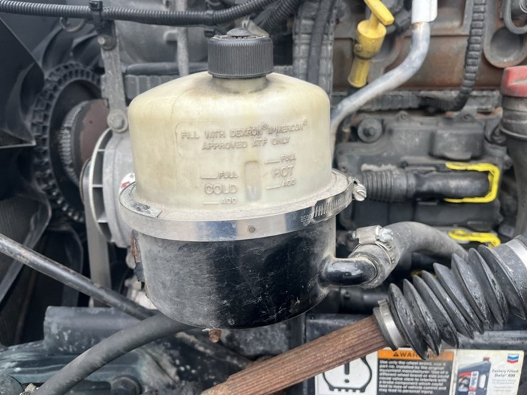 2020-kenworth-t680-image-10