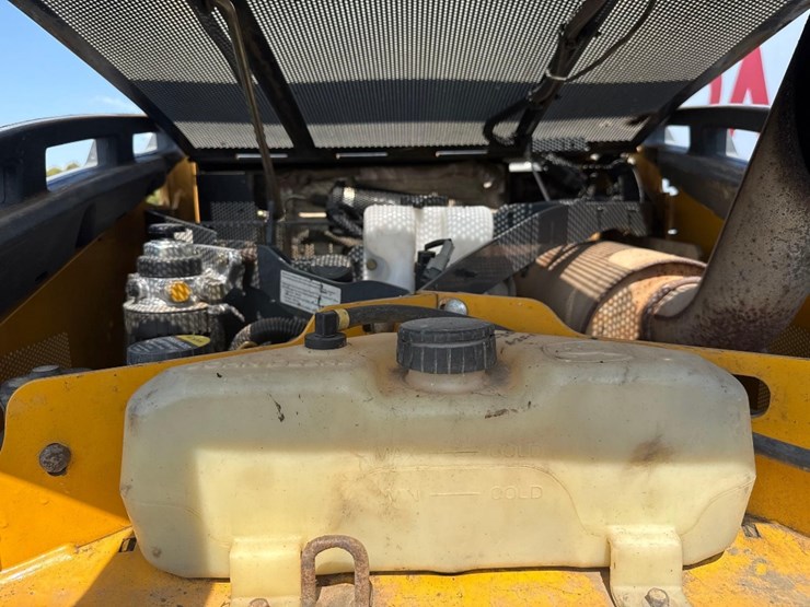 2012-deere-333d-image-20