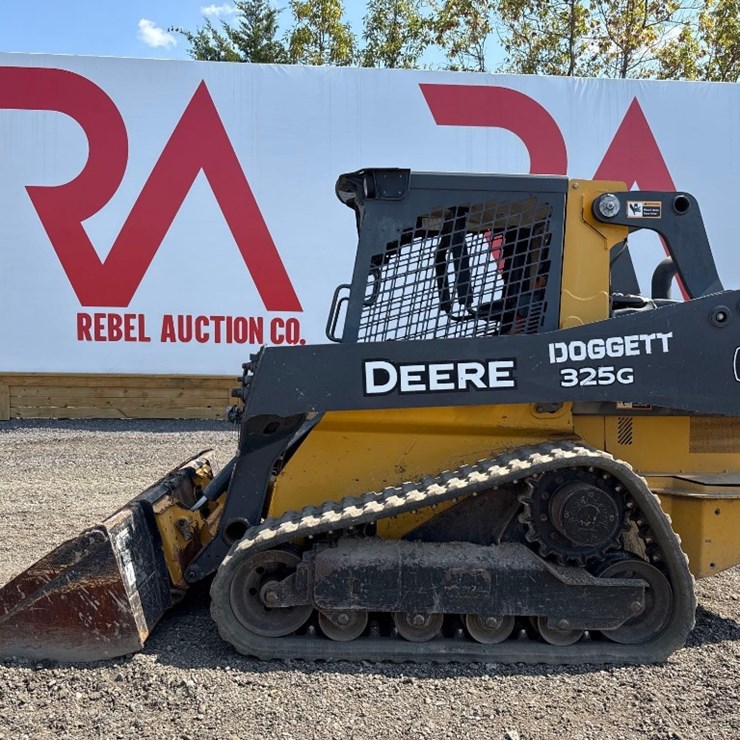 2019 DEERE 325G