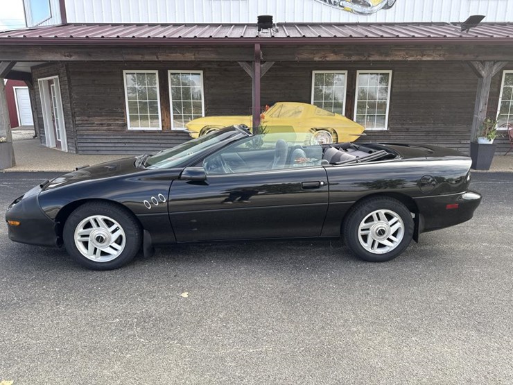 #2308-•-1995-chevrolet-camaro-image-2